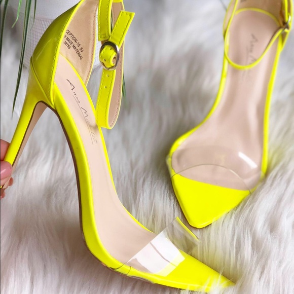 Neon yellow high heels - Picture 1 of 2